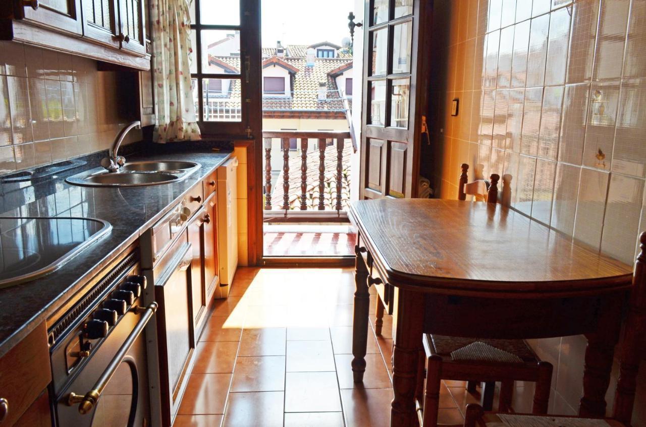 Apartamento El Corro: Con Parking En Pleno Centro De Comillas Luaran gambar